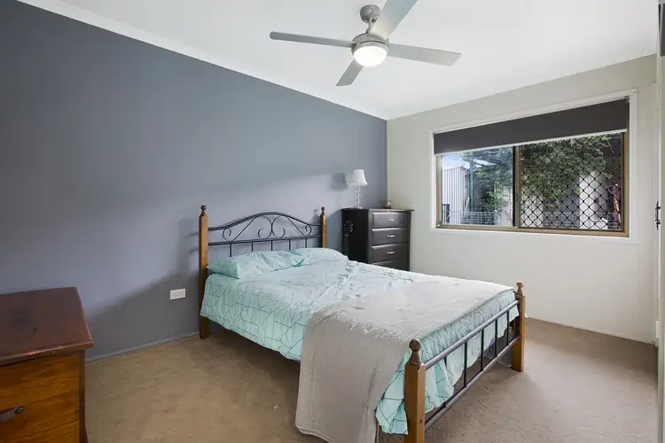 Fifth view of Homely house listing, 4 Elizabeth Drive, Alexandra Hills QLD 4161