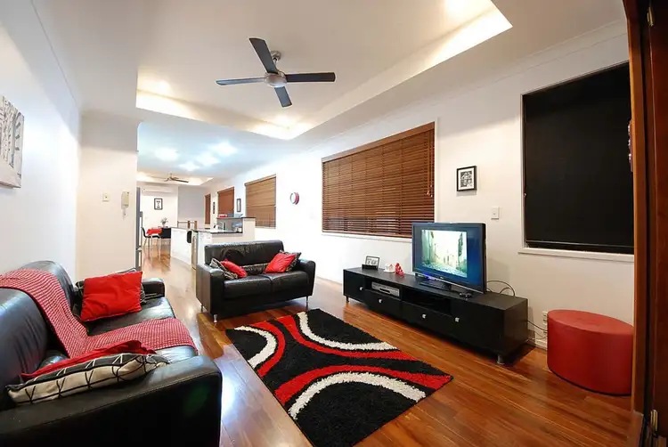 Fifth view of Homely semi-detached listing, 2/12 Miami Shore Parade, Miami QLD 4220