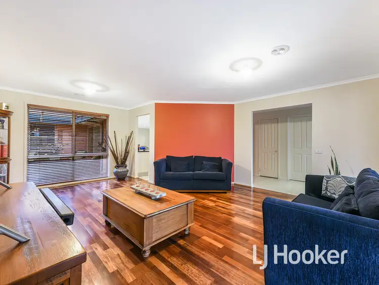 Fifth view of Homely house listing, 10 Marella Place, Narre Warren South VIC 3805