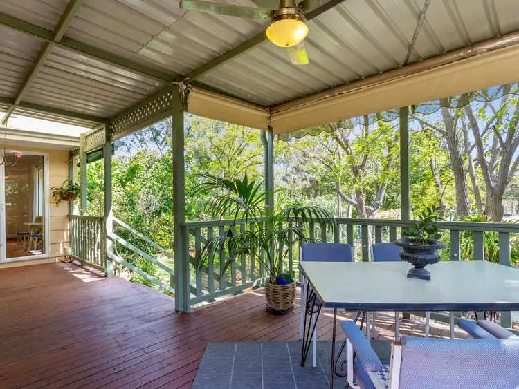 23 Collins Road, Kalamunda WA 6076