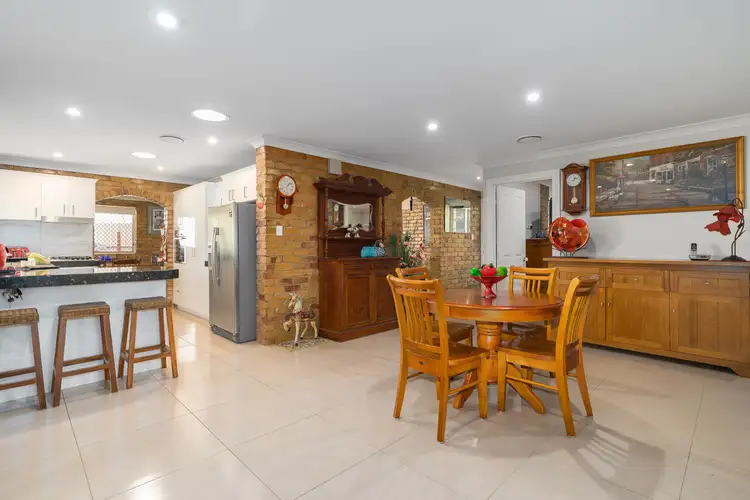 Fifth view of Homely house listing, 2 Bergan Place, Cleveland QLD 4163