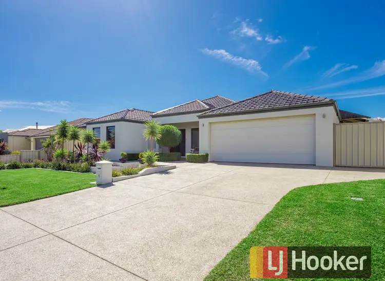 Second view of Homely house listing, 11 Pearl Link, Australind WA 6233