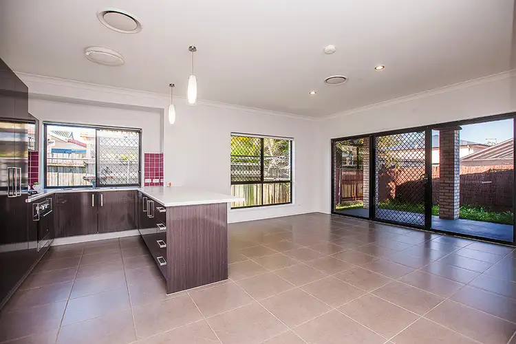 Second view of Homely villa listing, 2/70 Lawn Terrace, Capalaba QLD 4157