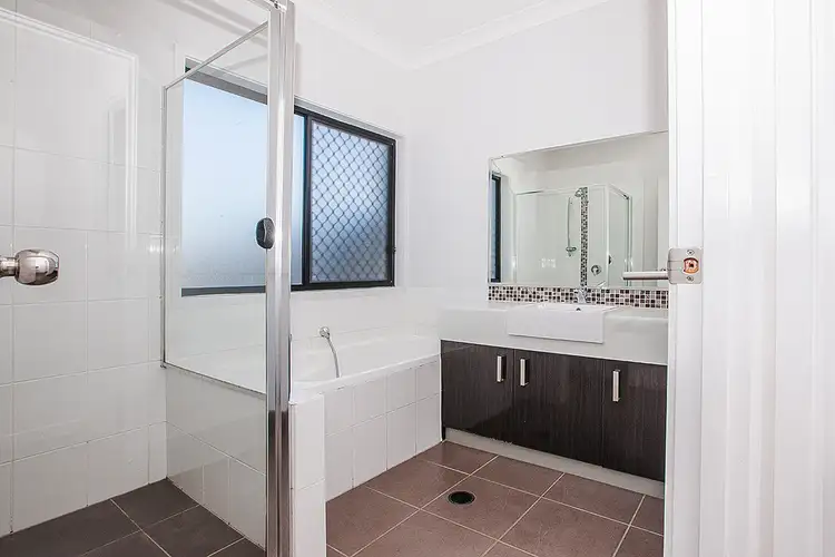 Seventh view of Homely villa listing, 2/70 Lawn Terrace, Capalaba QLD 4157