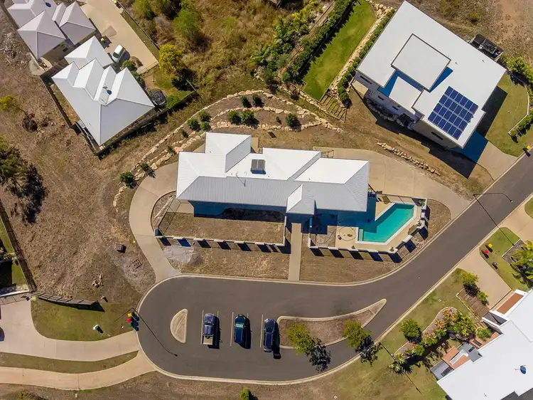 14 Eucalyptus Place, Kirkwood QLD 4680