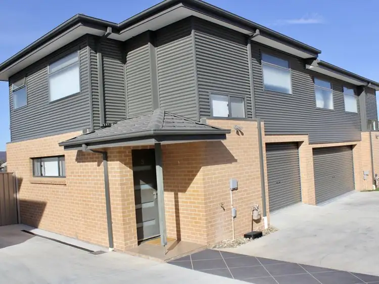 Main view of Homely townhouse listing, 3/23 Gilmore Place, Queanbeyan NSW 2620