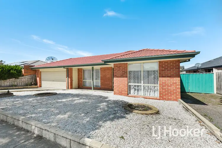 11 Karoonda Way, Hampton Park VIC 3976