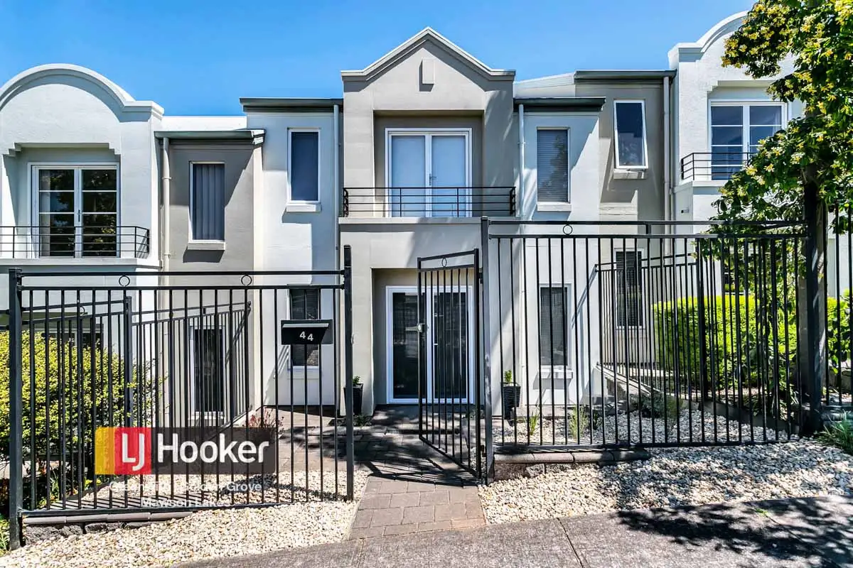 Main view of Homely townhouse listing, 4/4 Avalon Drive, Wynn Vale SA 5127