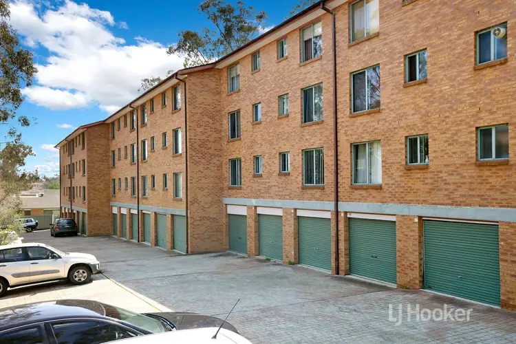 Main view of Homely unit listing, 2/37 Hythe Street, Mount Druitt NSW 2770