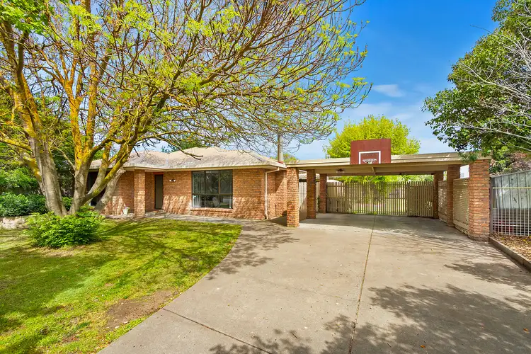 50 Coverdale Drive, Sale VIC 3850