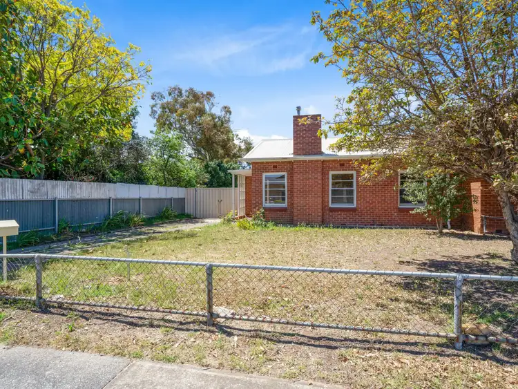 1 Childs Avenue, Seaton SA 5023