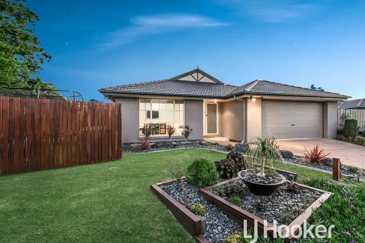 1 Applewood Place, Narre Warren South VIC 3805