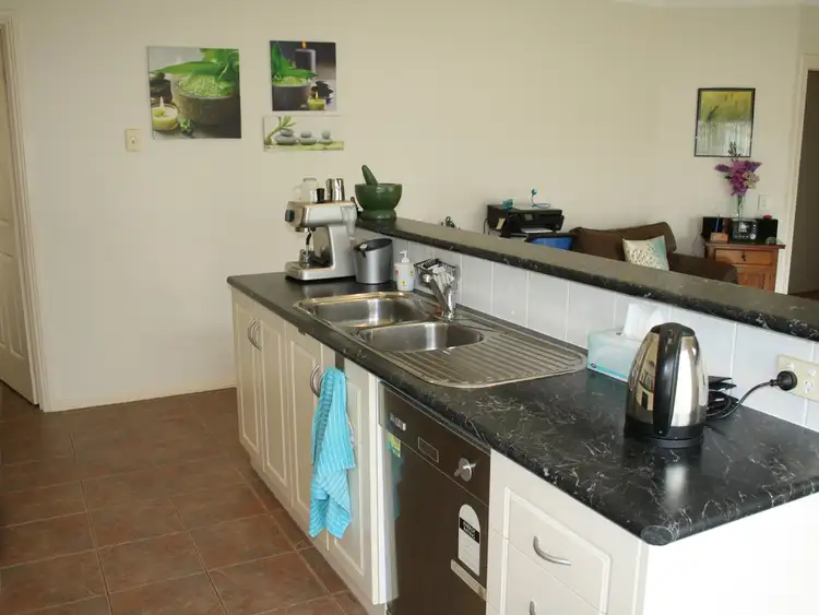 Fourth view of Homely unit listing, 2/27 Dawson Street, Bairnsdale VIC 3875