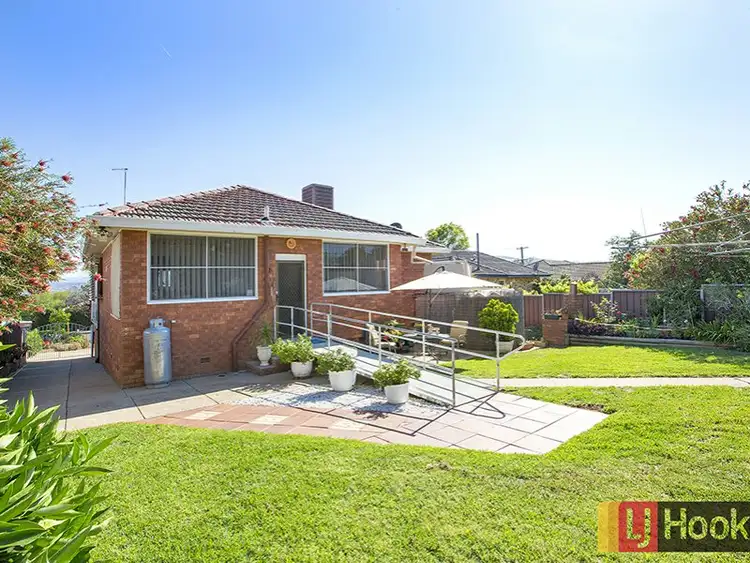 Sixth view of Homely house listing, 65 Hillvue Road, Hillvue NSW 2340