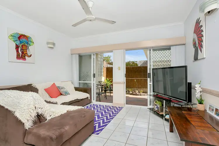 5/4 Brown Street, Woree QLD 4868