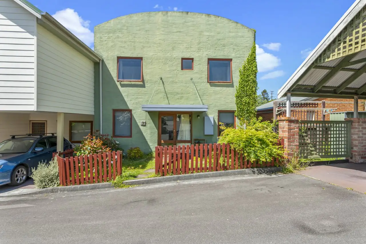 Main view of Homely unit listing, Unit 2/40 Macfarlane Street, South Hobart TAS 7004