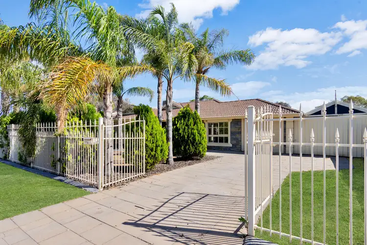 6 Waverley Street, Paralowie SA 5108