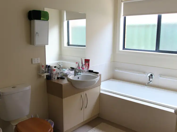 Fifth view of Homely house listing, 19 Rose Street, Alexandra VIC 3714