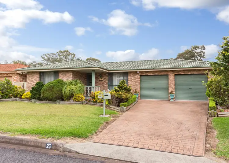 27 Burrawong Crescent, Taree NSW 2430