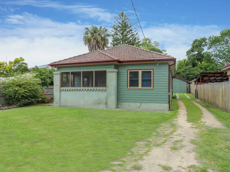 215 Adelaide Street, Raymond Terrace NSW 2324
