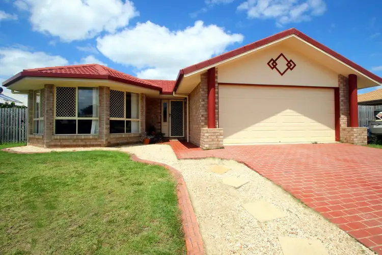 21 Moonstone Drive, Urangan QLD 4655