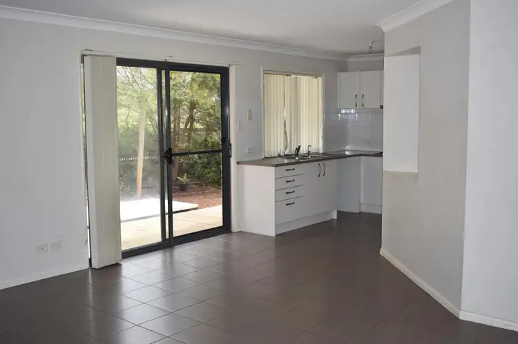 5 Laura Place, Macksville NSW 2447