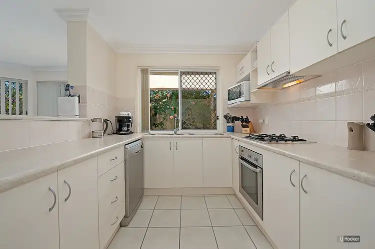 Fifth view of Homely house listing, 2/36 Warrego Crescent, Murrumba Downs QLD 4503