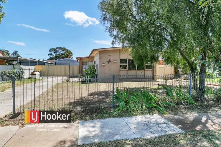 41 Caruso Crescent