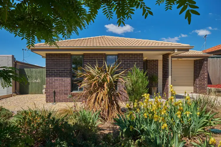 Second view of Homely house listing, 70 Wunderly Circuit, Macgregor ACT 2615