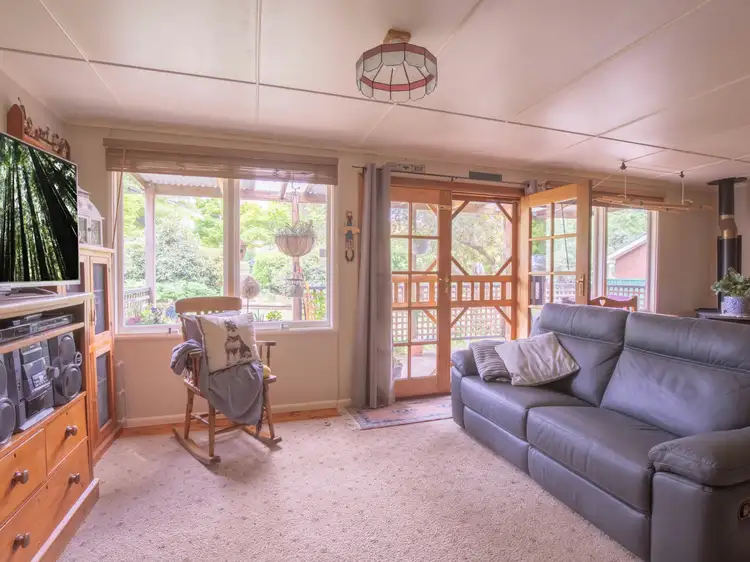 Fifth view of Homely house listing, 18 Rupert Street, Oberon NSW 2787