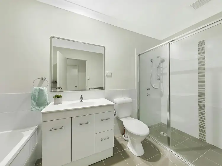Fifth view of Homely house listing, 8 Nigella Circuit, Hamlyn Terrace NSW 2259