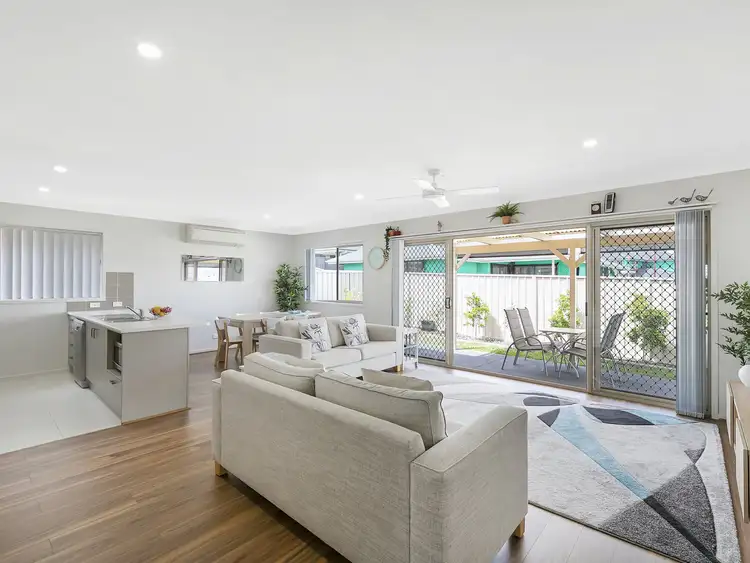 Sixth view of Homely house listing, 8 Nigella Circuit, Hamlyn Terrace NSW 2259