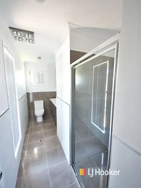 Seventh view of Homely house listing, 3 Alpine Court, Kallangur QLD 4503
