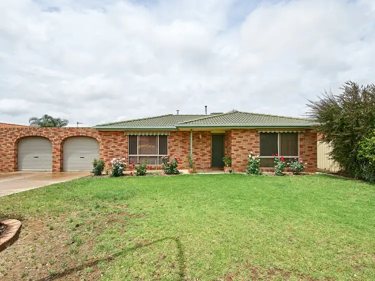 7 Elanora Place, Glenfield Park NSW 2650
