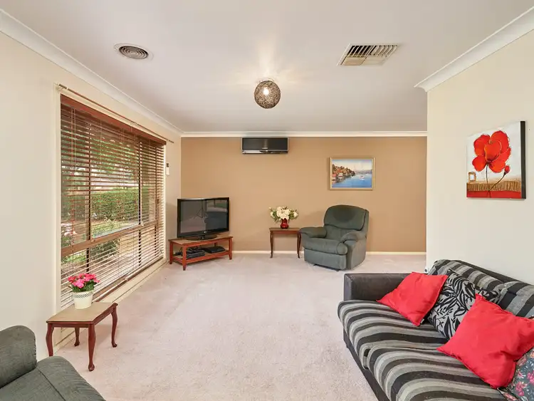 Second view of Homely house listing, 7 Elanora Place, Glenfield Park NSW 2650