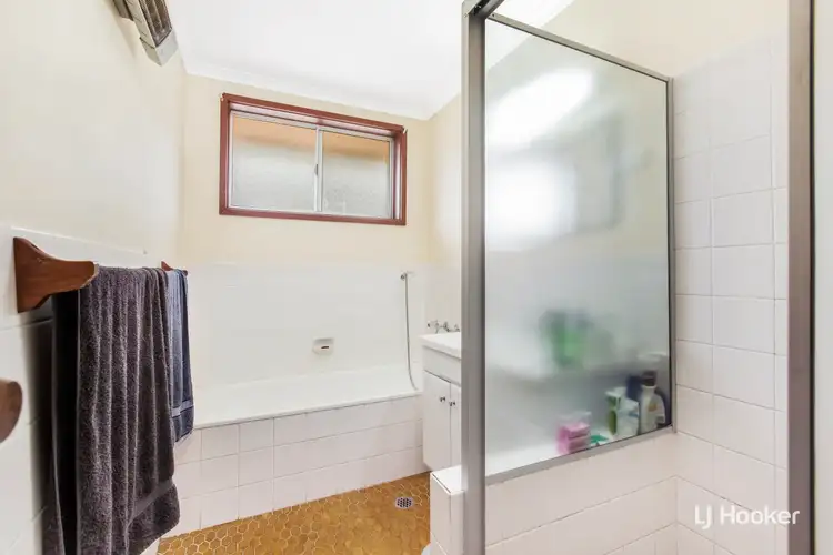 Fourth view of Homely house listing, 6 Inlander Crescent, Flynn ACT 2615