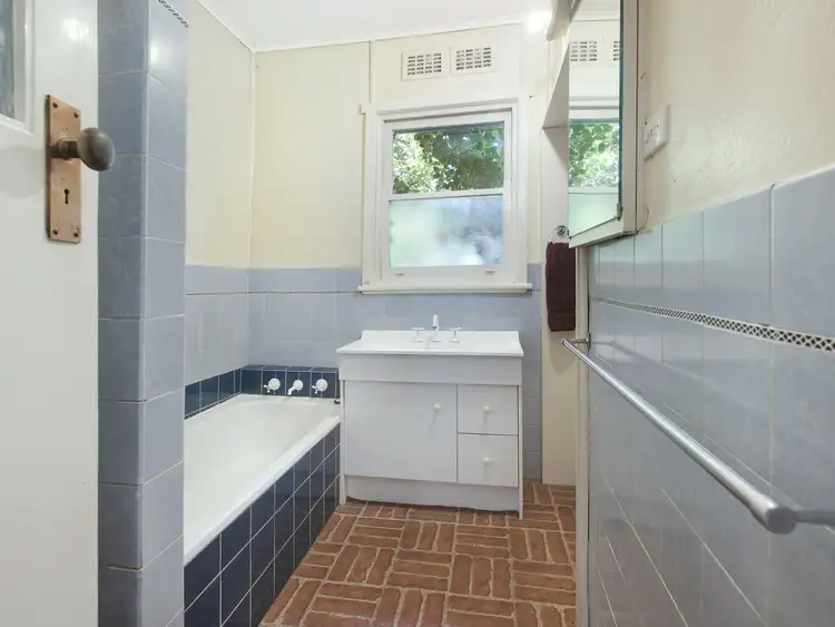 Seventh view of Homely house listing, 6 Wells Gardens, Griffith ACT 2603