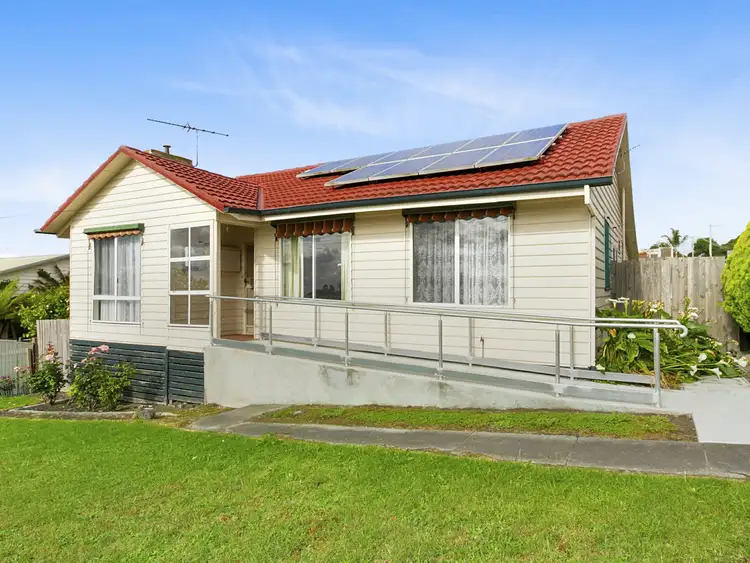 27 Queen Street, Moe VIC 3825