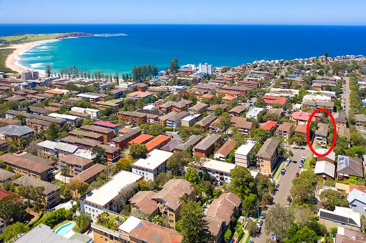 Second view of Homely unit listing, 7/22 Wheeler Parade, Dee Why NSW 2099