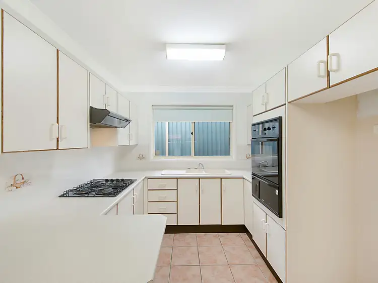 Fourth view of Homely house listing, 19 Gavin Way, Lake Haven NSW 2263