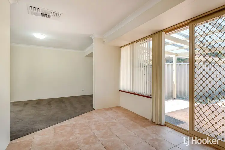 Sixth view of Homely unit listing, 15A Mifflin Place, Leeming WA 6149
