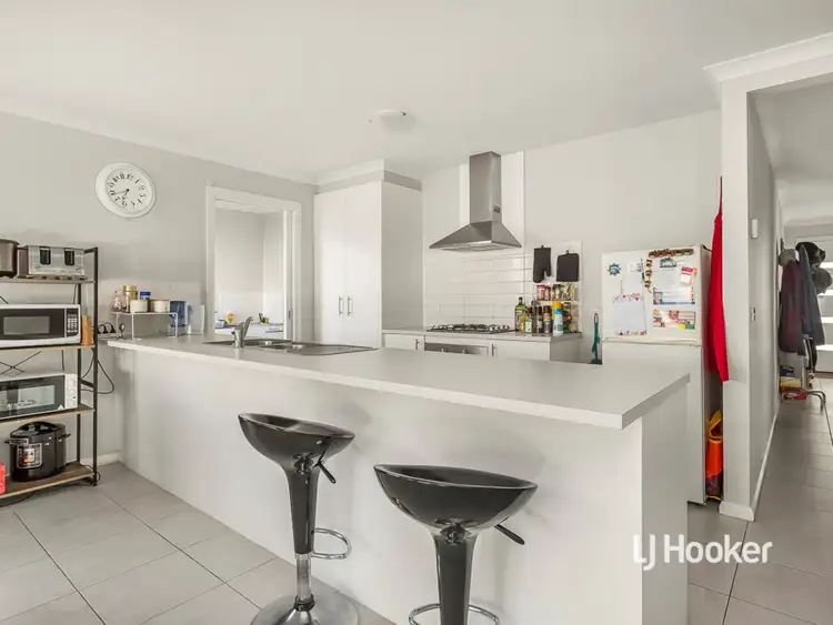 Third view of Homely house listing, 28 Gosse Crescent, Brookfield VIC 3338