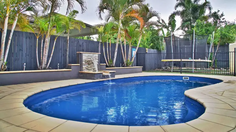 11 Watarrka Drive, Parkinson QLD 4115