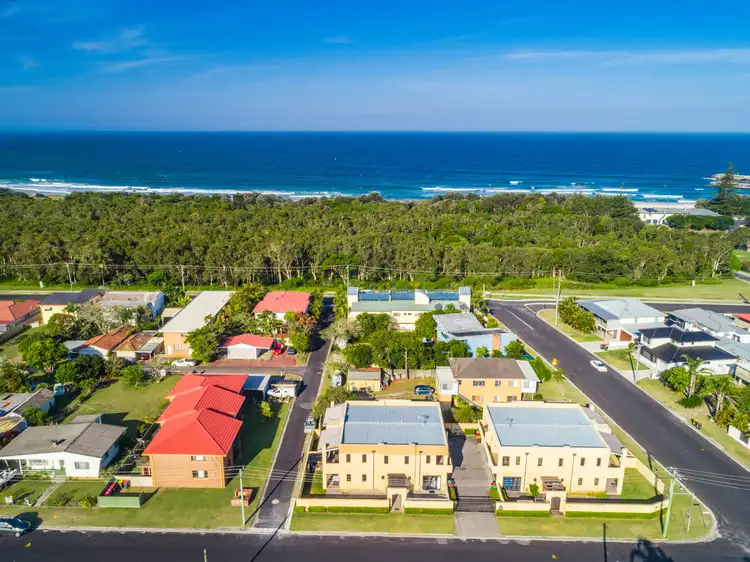 Main view of Homely house listing, 3/2 Heath Street, Evans Head NSW 2473