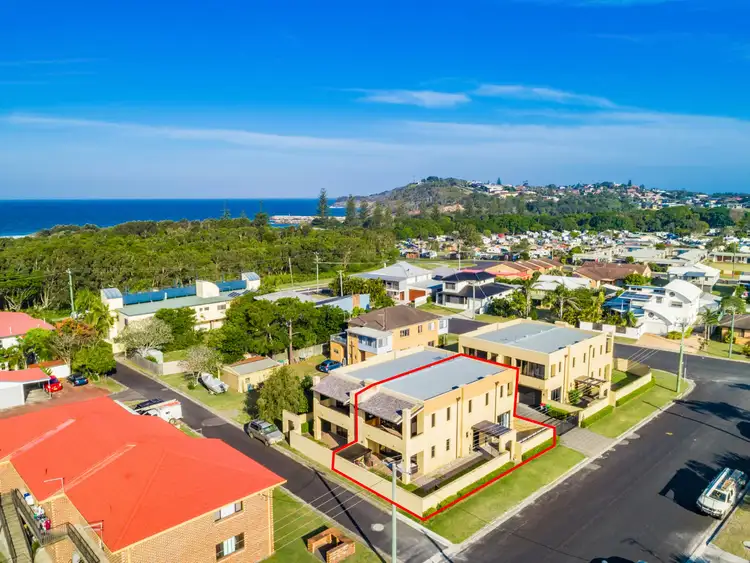 Second view of Homely house listing, 3/2 Heath Street, Evans Head NSW 2473
