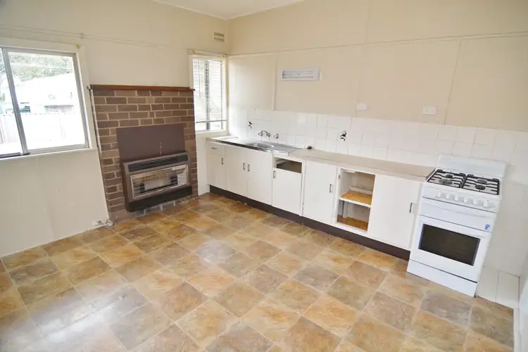 Second view of Homely house listing, 2 Buttress Place, Lithgow NSW 2790