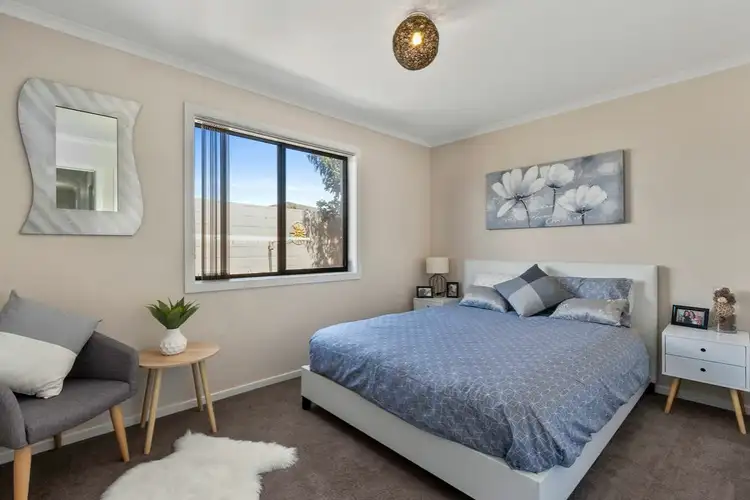 Fifth view of Homely townhouse listing, 1/211 Roslyn Avenue, Blackmans Bay TAS 7052