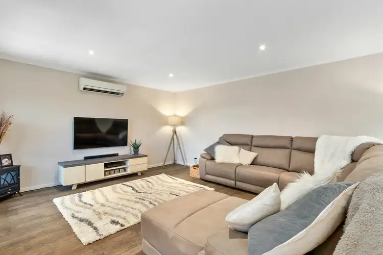 Sixth view of Homely townhouse listing, 1/211 Roslyn Avenue, Blackmans Bay TAS 7052