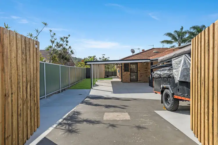 Fourth view of Homely semi-detached listing, 2/3 Vine Court, Oxenford QLD 4210