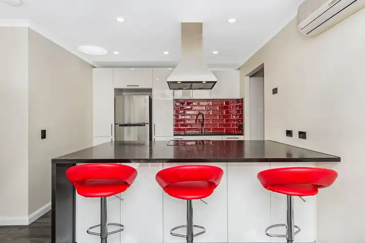 Sixth view of Homely semi-detached listing, 2/3 Vine Court, Oxenford QLD 4210
